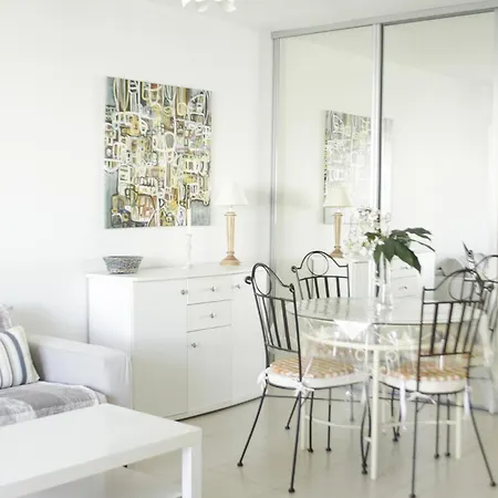 Beau 2 Pieces Au Centre De - Parking * Cannes